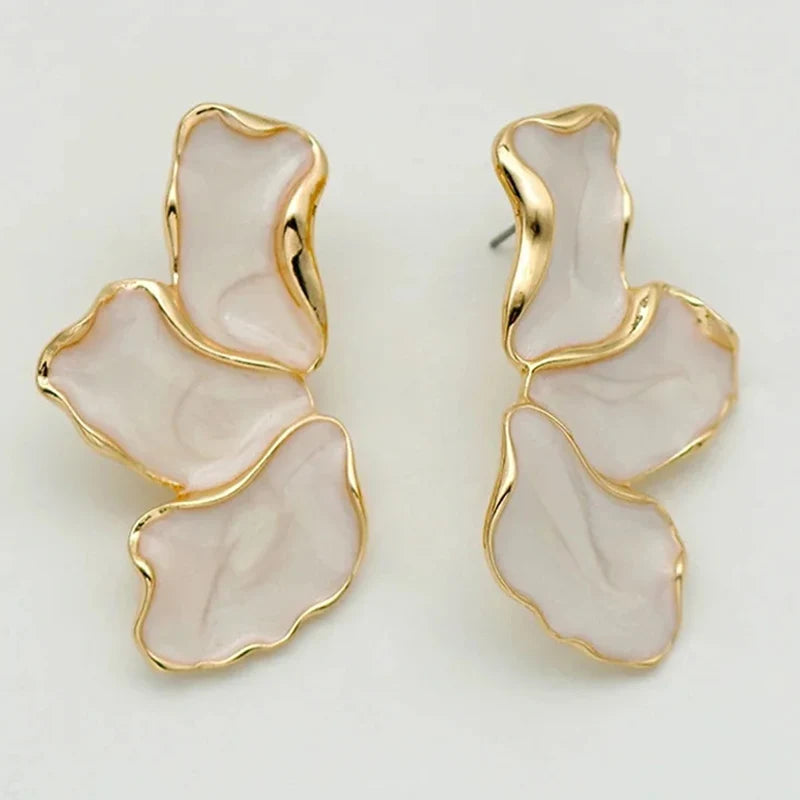 Cream Color Flower Metal Earrings for Women Fashion Stud Gold Plated