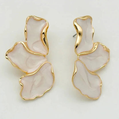 Cream Color Flower Metal Earrings for Women Fashion Stud Gold Plated
